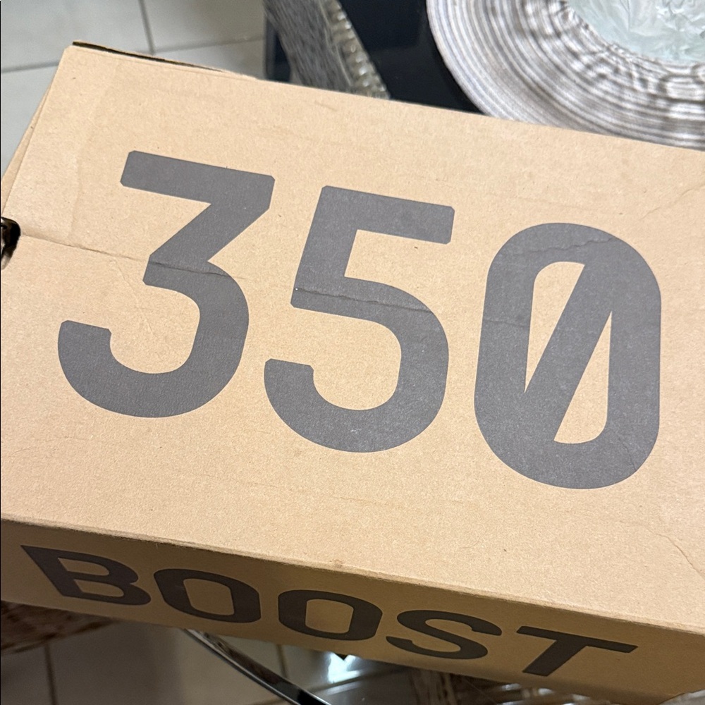 Yeezy Boost 350 Yecheil size 12